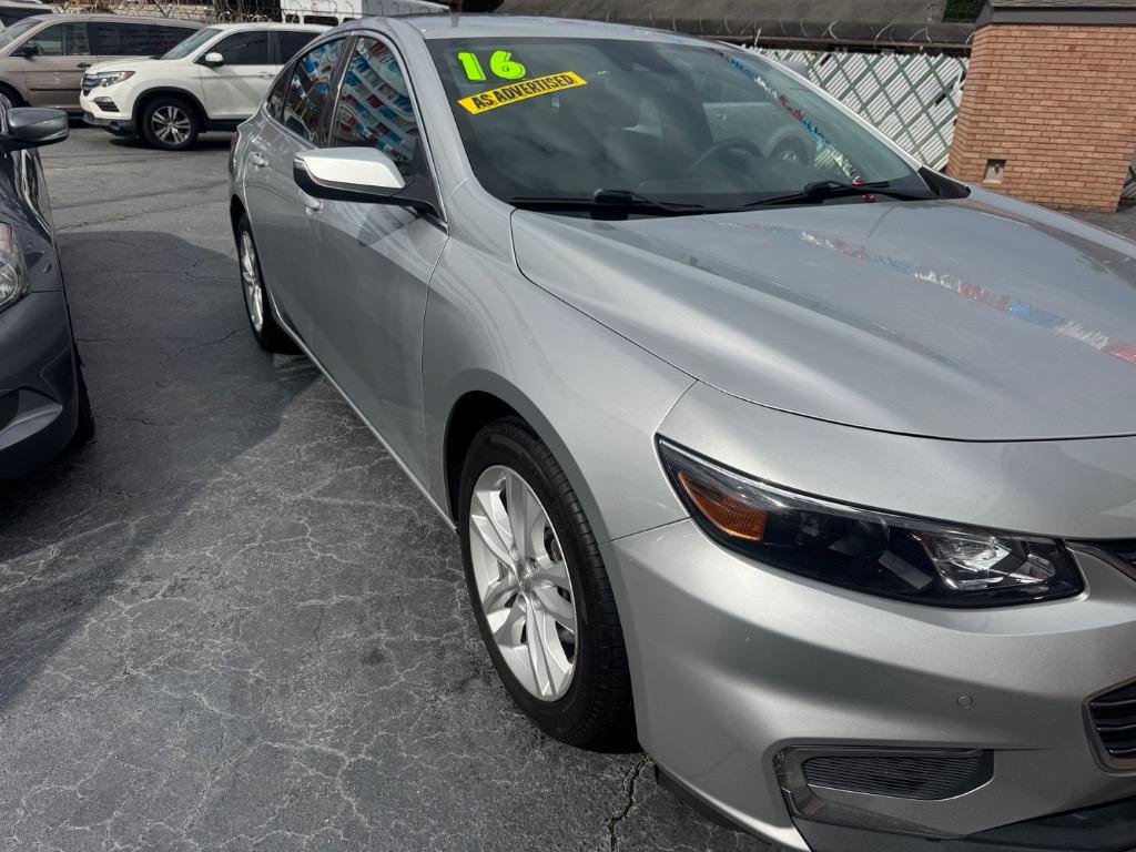 2016 Chevrolet Malibu - $9,094