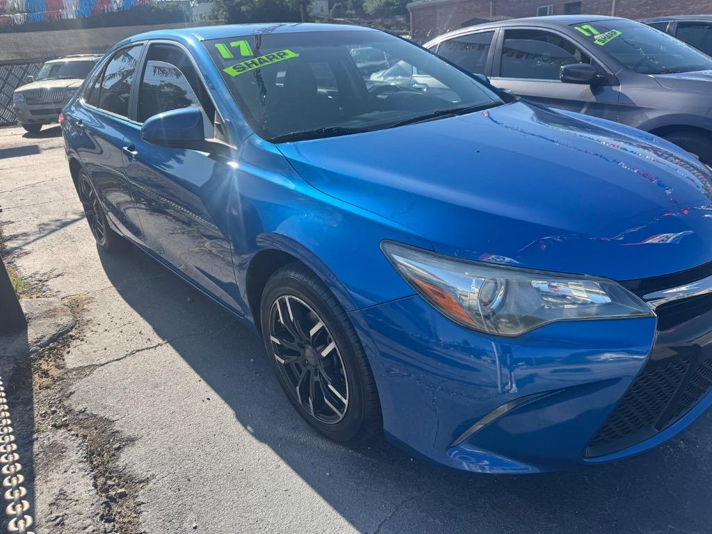 2017 Toyota Camry - $14,094