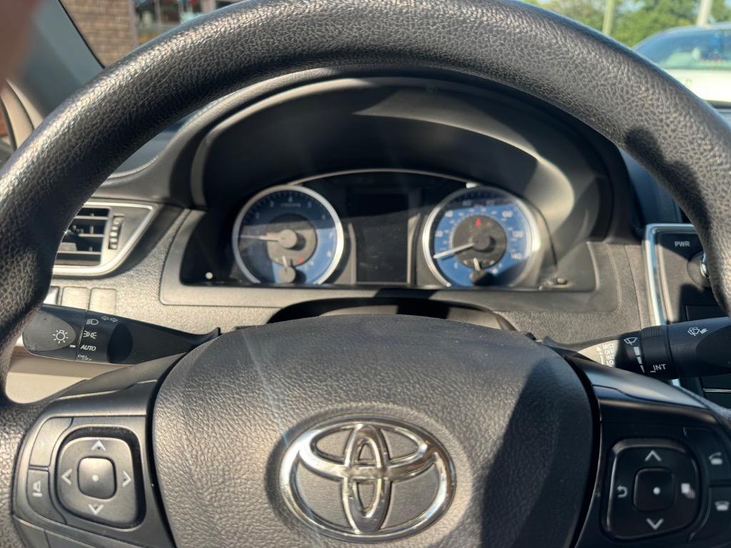 2016 Toyota Camry - $15,995