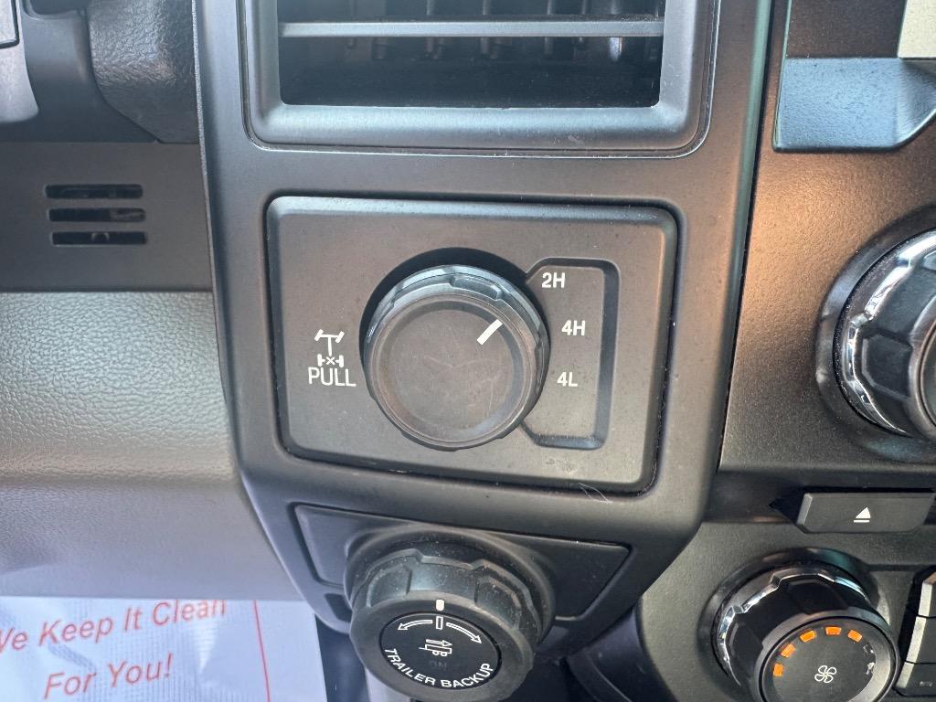 2017 Ford F-150 - $18,995