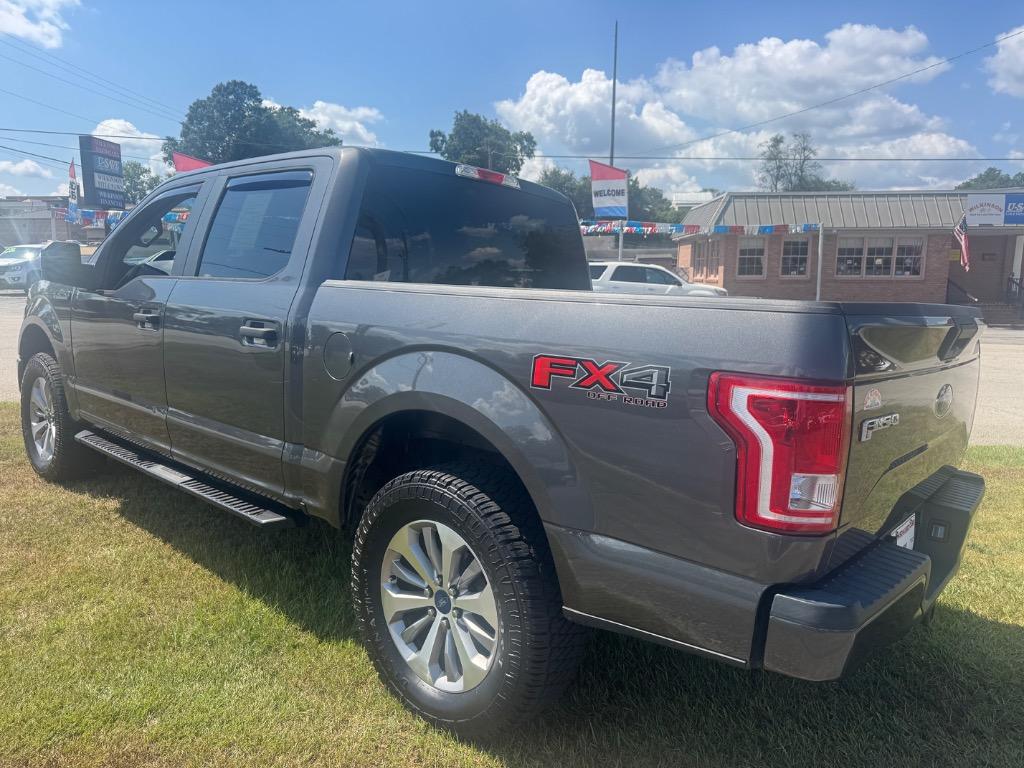 2017 Ford F-150 - $18,995