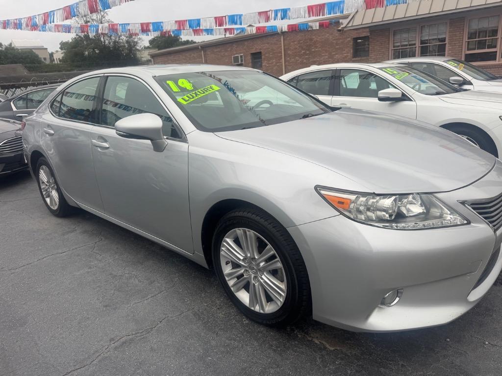 2014 Lexus ES
