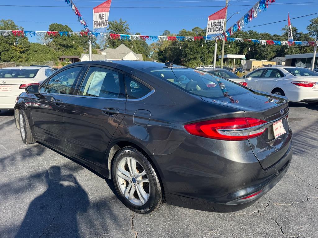 2018 Ford Fusion - $10,995