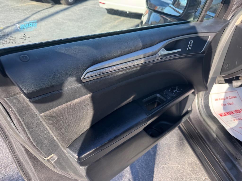 2018 Ford Fusion - $10,995