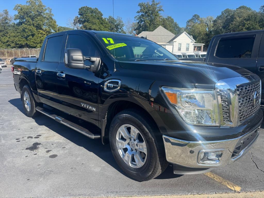 2017 Nissan Titan