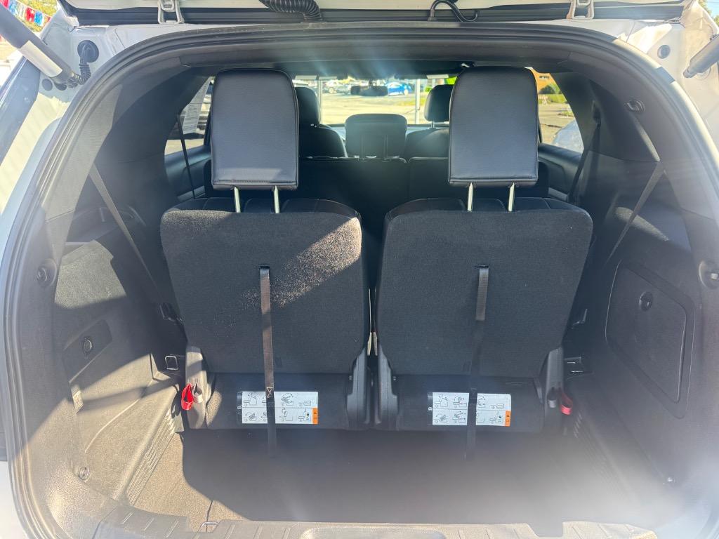 2017 Ford Explorer - $12,995
