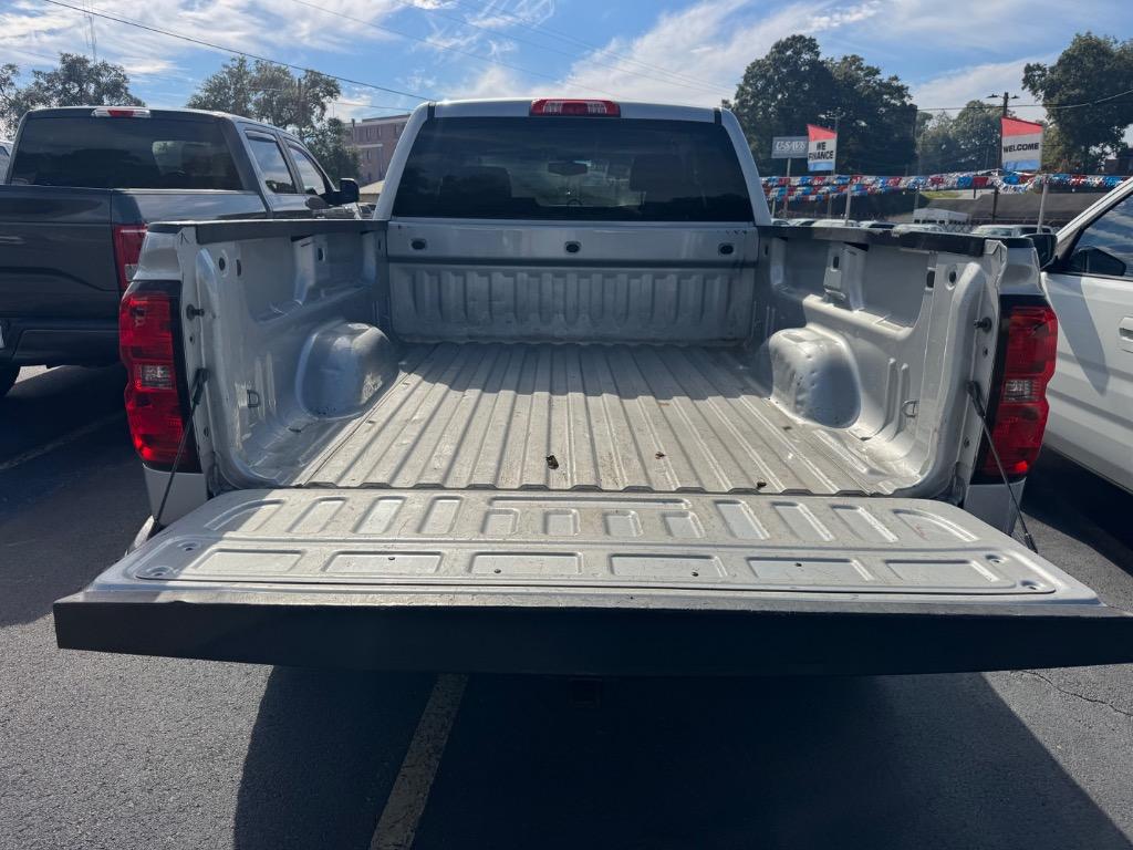 2018 Chevrolet Silverado - $17,995