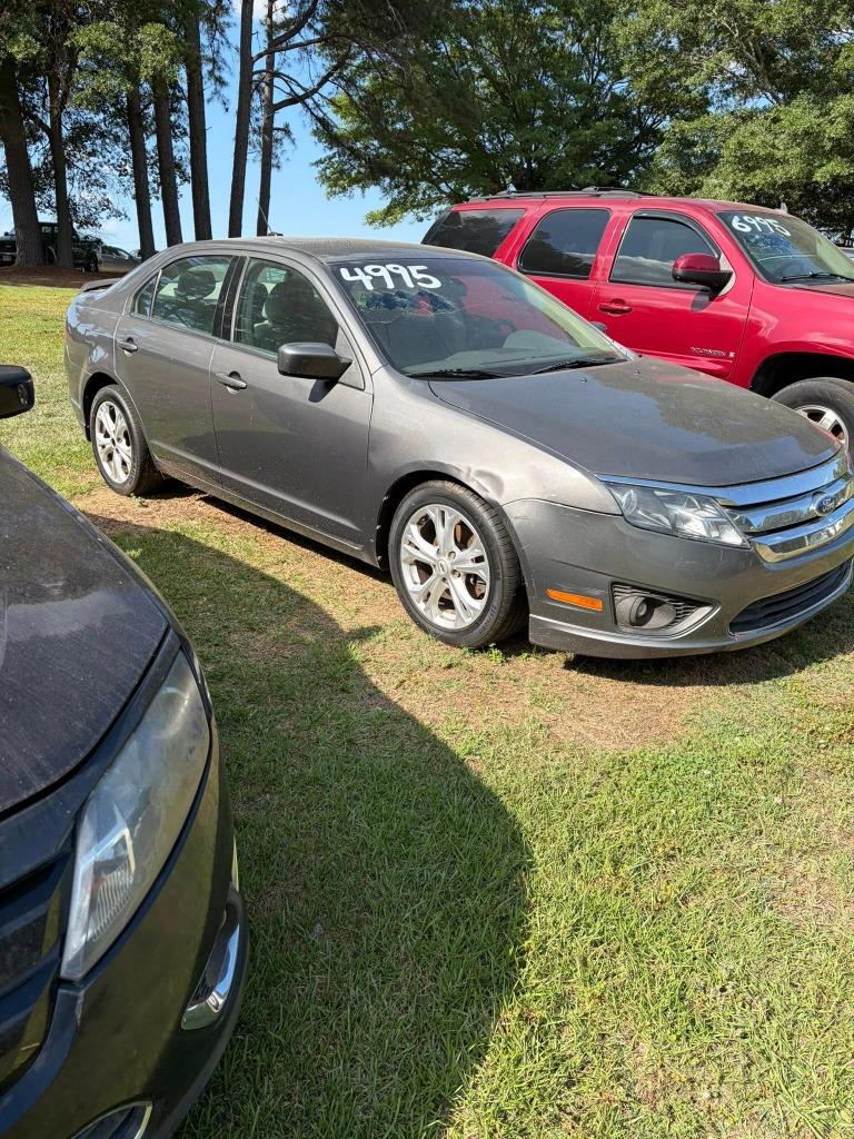 2012 Ford Fusion - $5,995