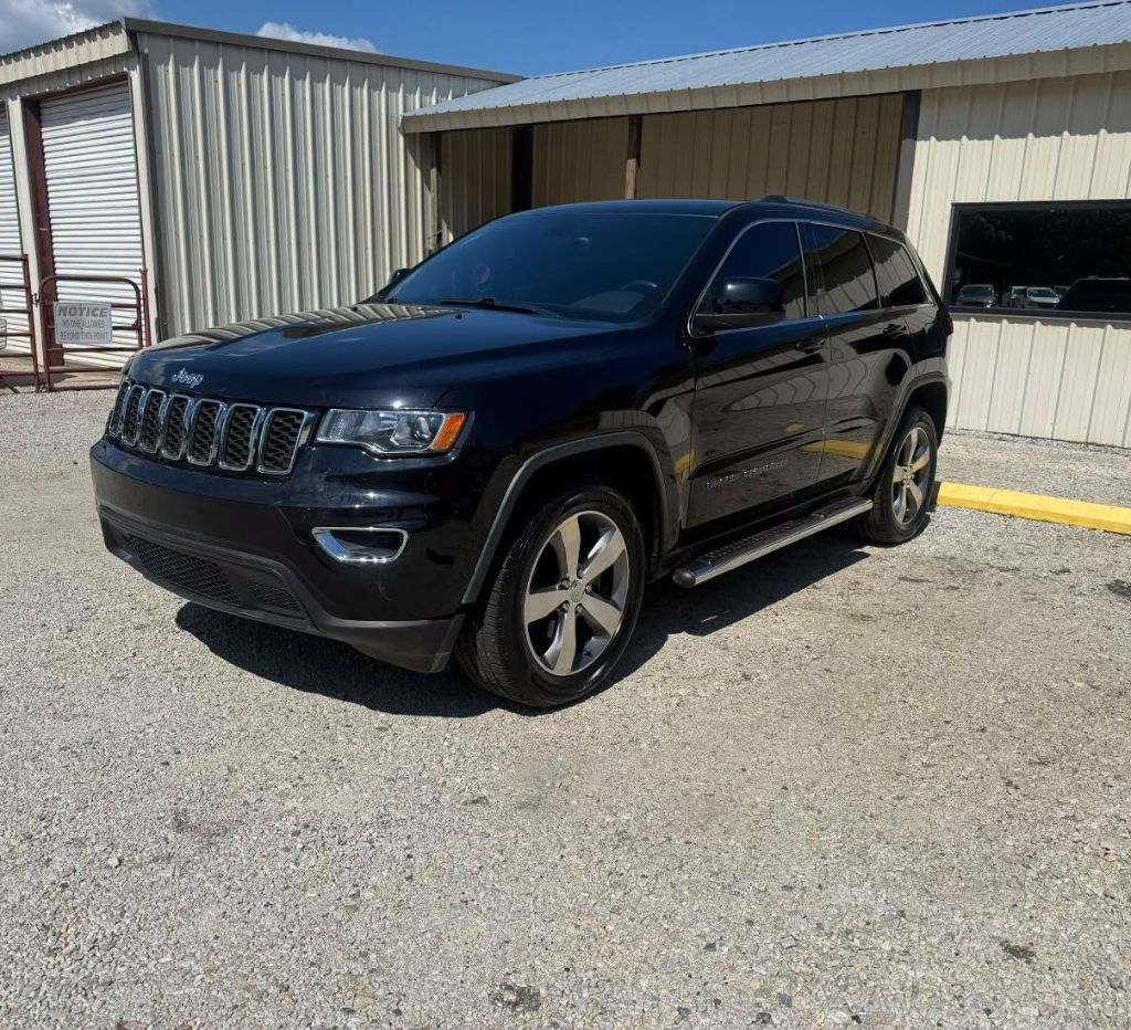 2017 Jeep Cherokee - $14,995