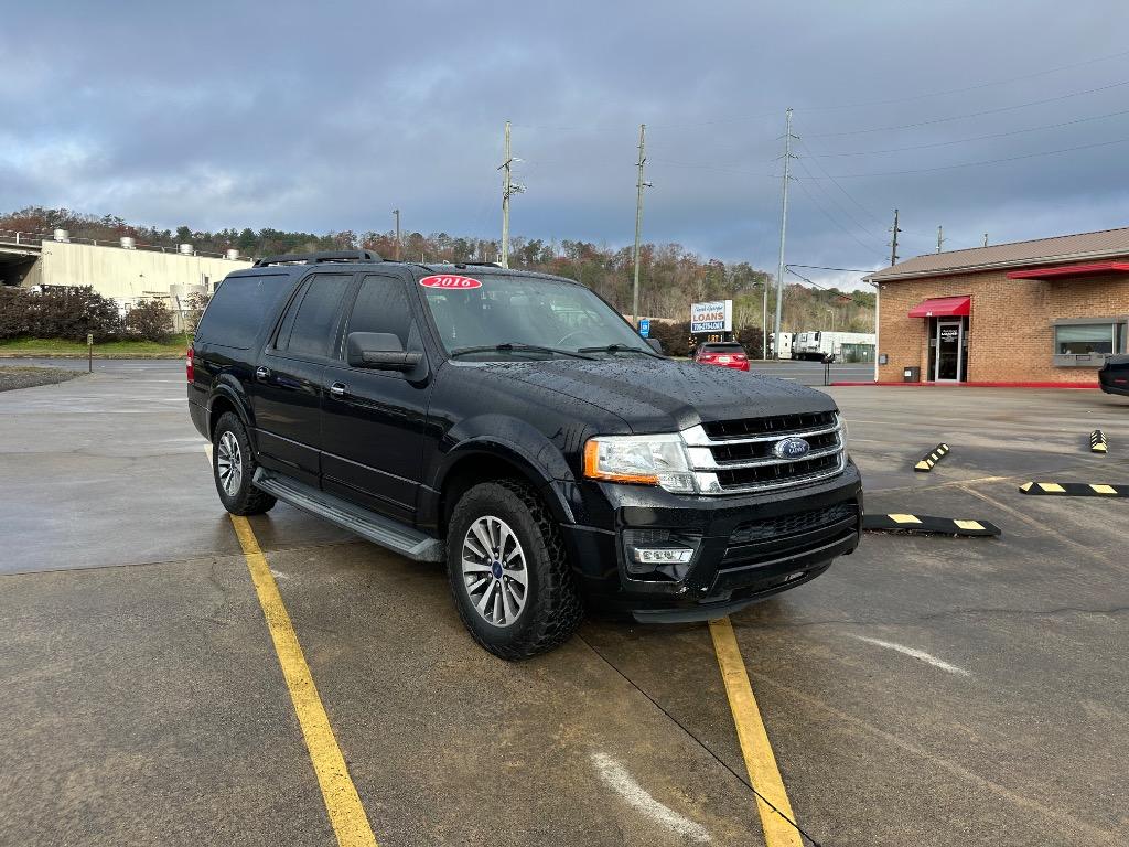 2016 Ford Expedition EL XLT photo