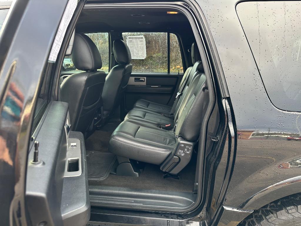 2016 Ford Expedition EL XLT photo