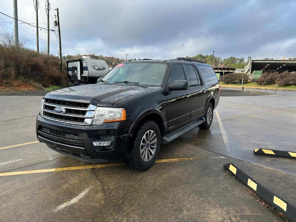 2016 Ford Expedition EL XLT photo