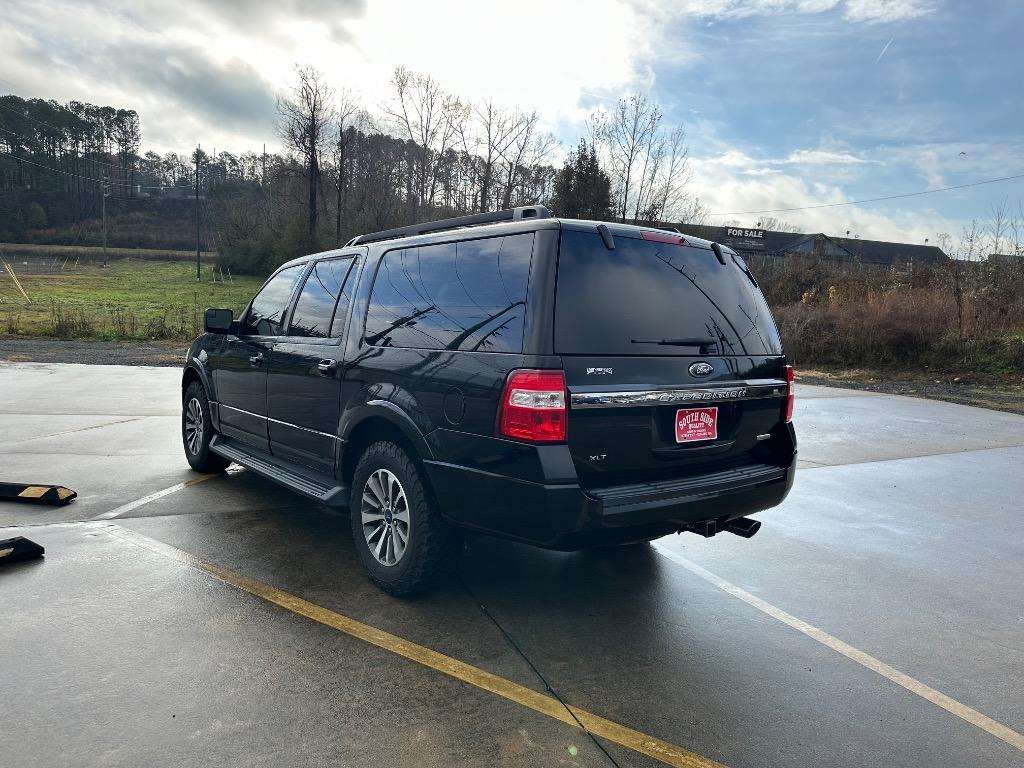 2016 Ford Expedition EL XLT photo