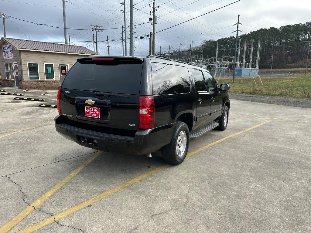 2011 Chevrolet Suburban LS 1500 photo