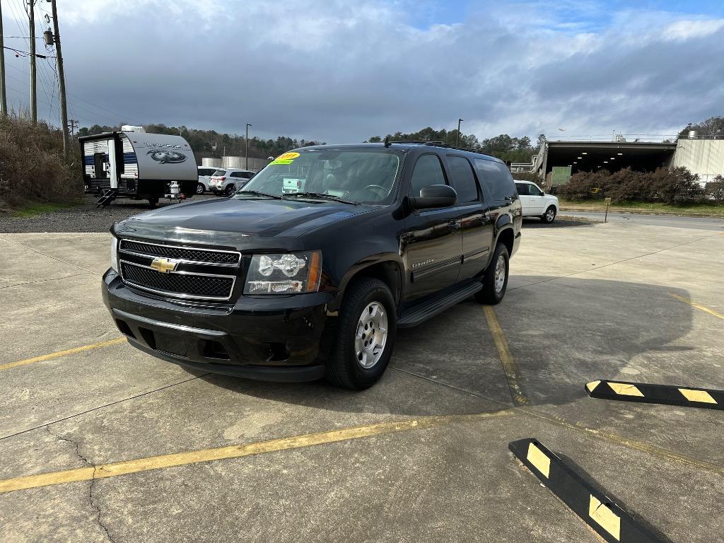 2011 Chevrolet Suburban LS 1500 photo