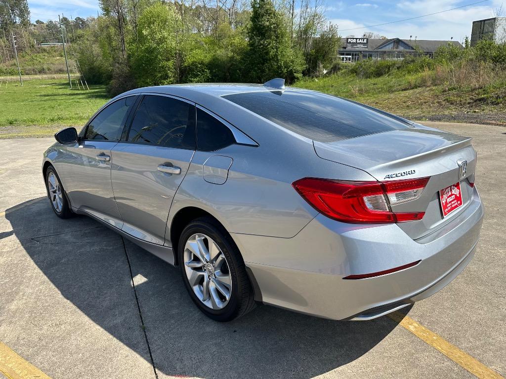 2020 Honda Accord LX photo