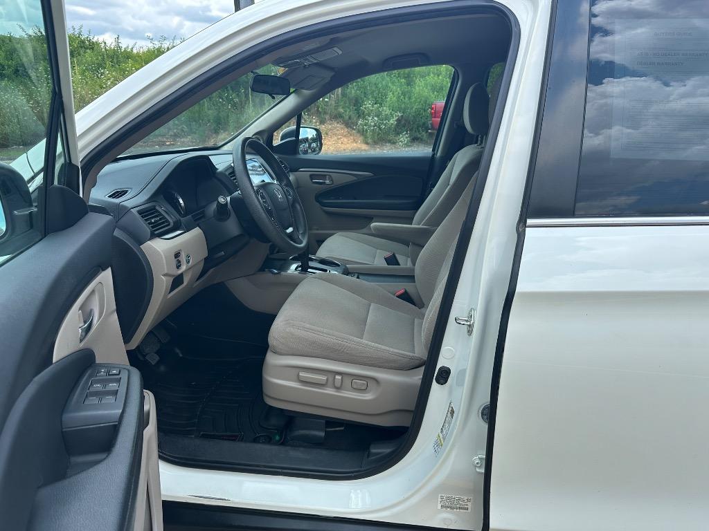2016 Honda Pilot - $17,615