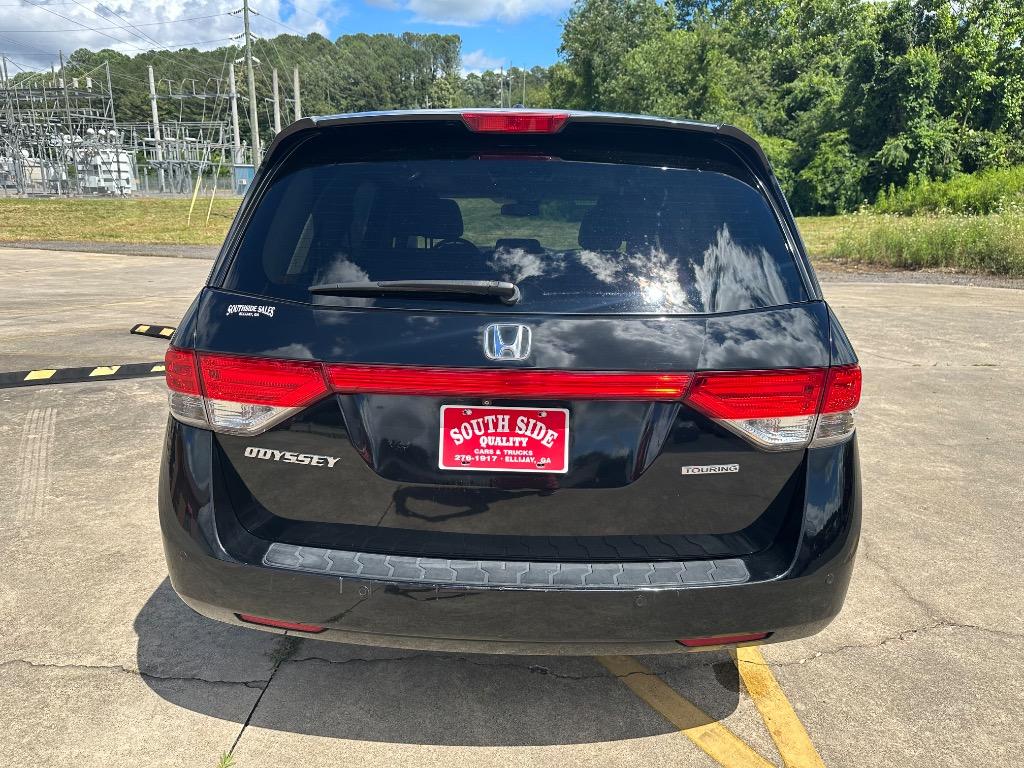 2015 Honda Odyssey - $13,995