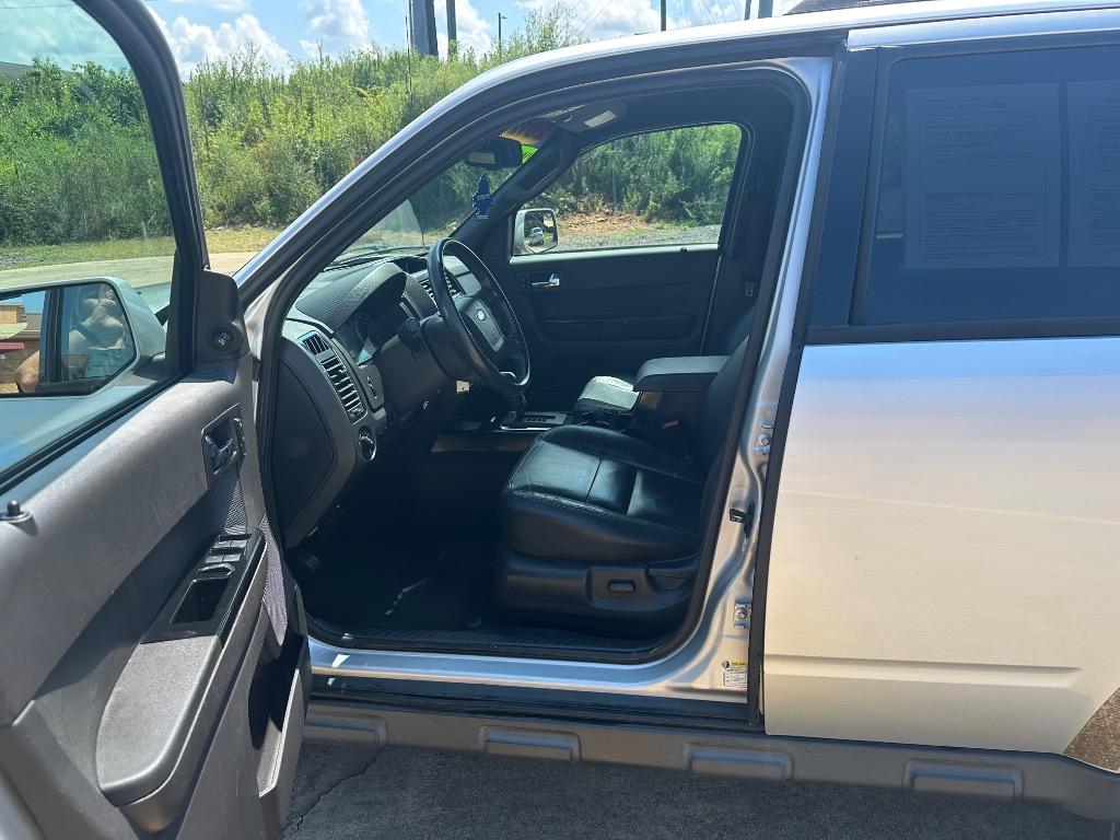 2012 Ford Escape - $7,995