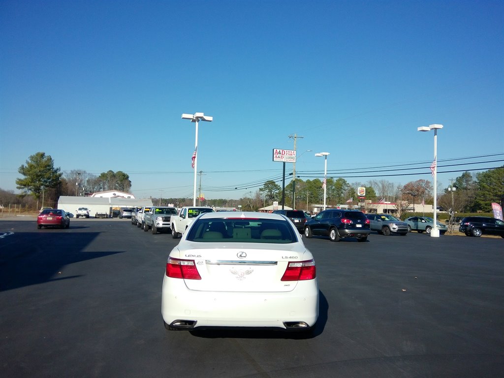 2009 Lexus LS 460 photo
