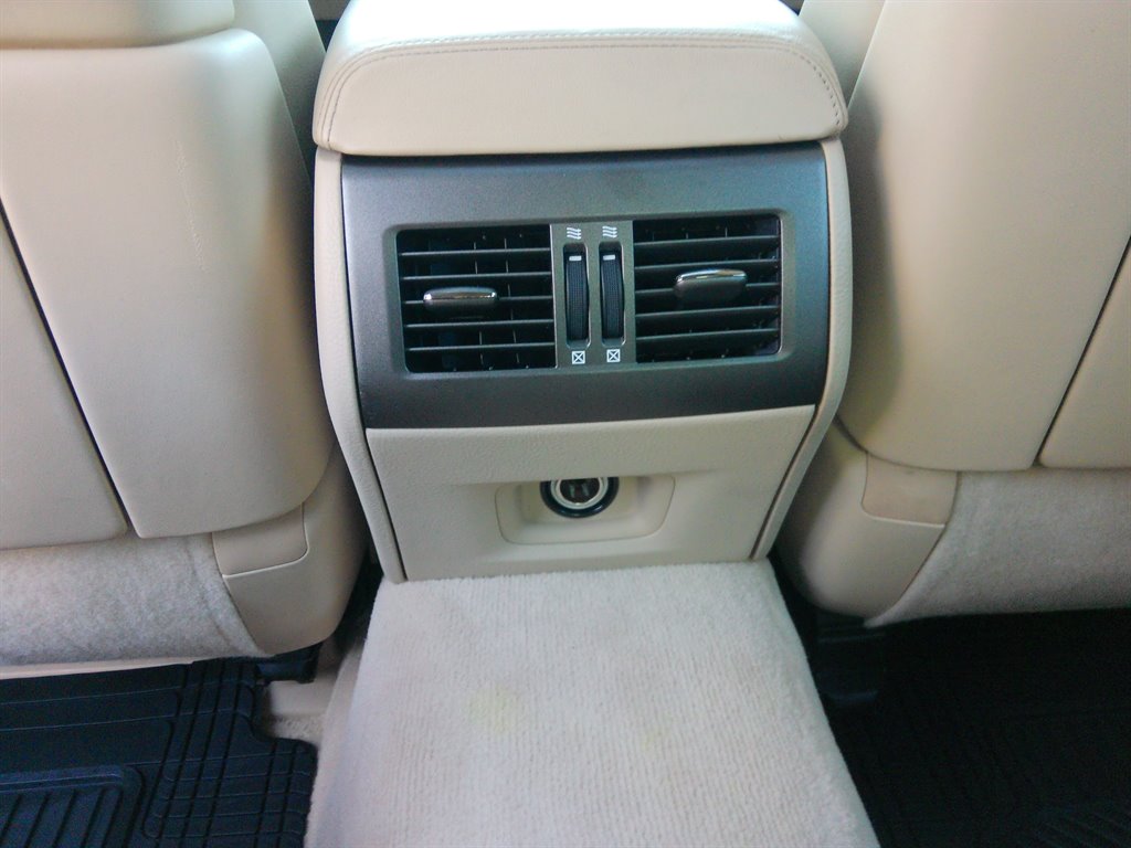 2009 Lexus LS 460 photo