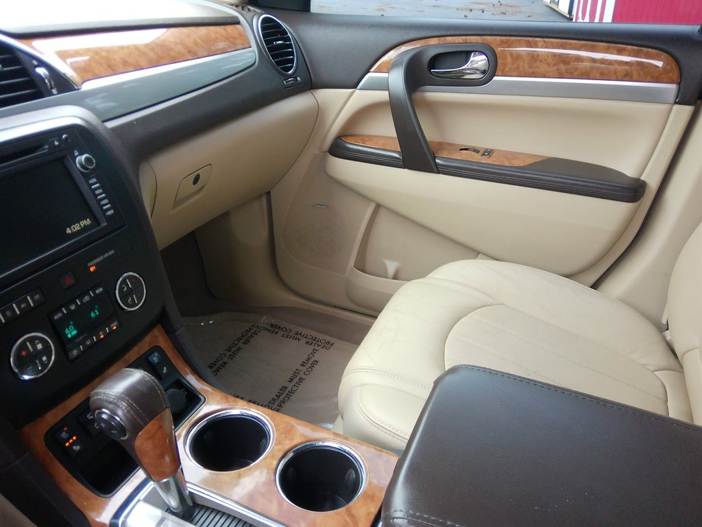 2011 Buick Enclave CXL-2 photo