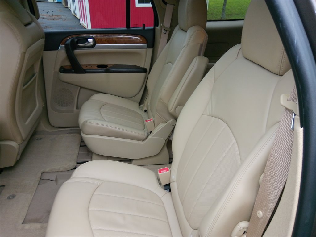 2011 Buick Enclave CXL-2 photo