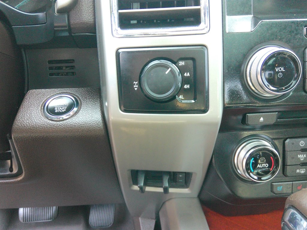 2015 Ford F150 King Ranch photo