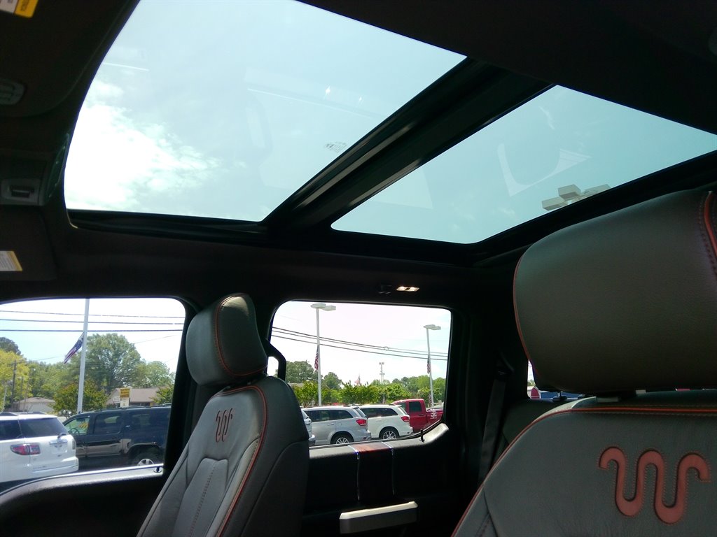 2015 Ford F150 King Ranch photo