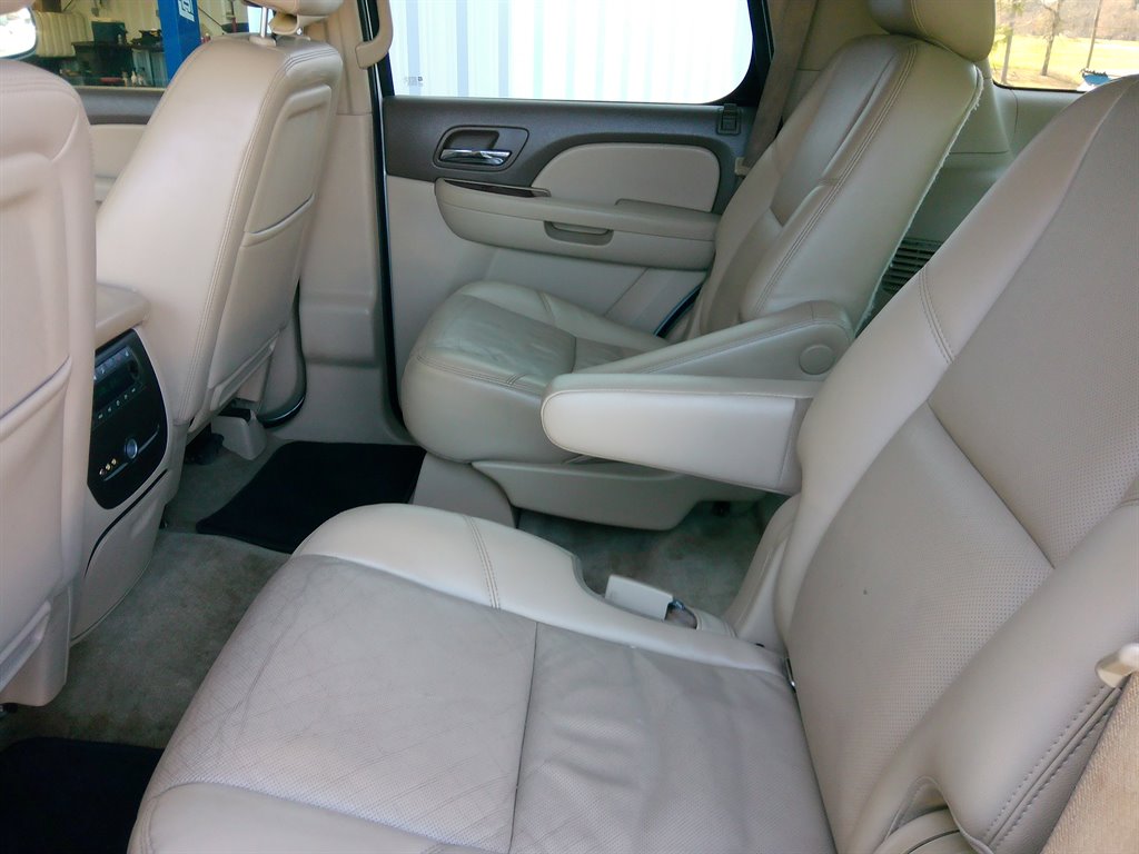 2012 Chevrolet Tahoe LTZ photo