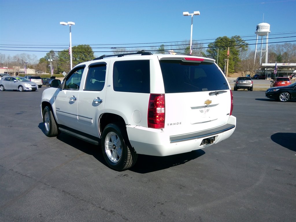 2012 Chevrolet Tahoe LTZ photo