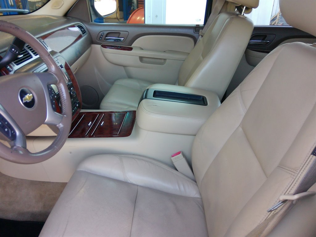 2012 Chevrolet Tahoe LTZ photo
