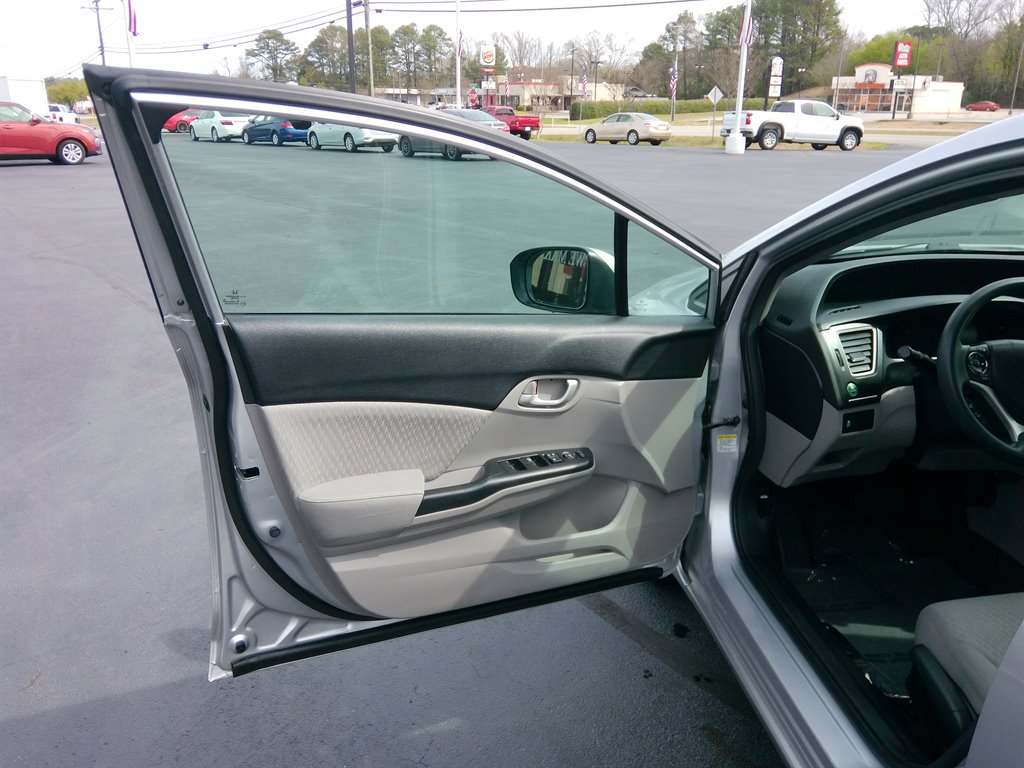 2014 Honda Civic LX photo