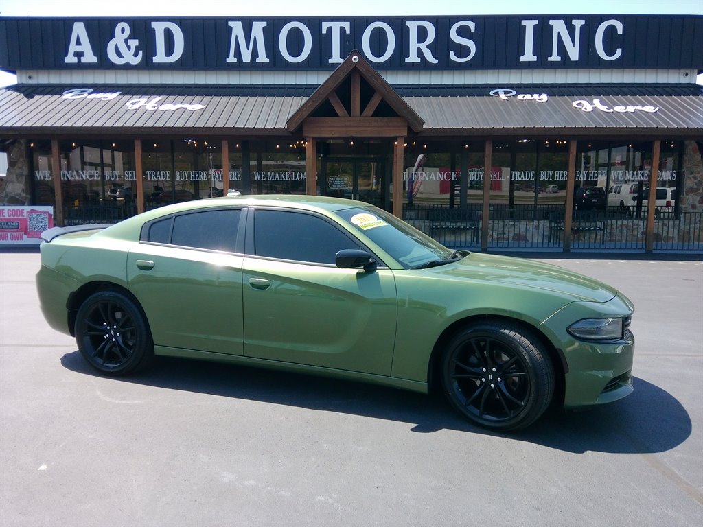 2018 Dodge Charger SXT Plus photo