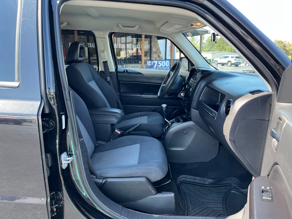 2009 Jeep Patriot - $8,995