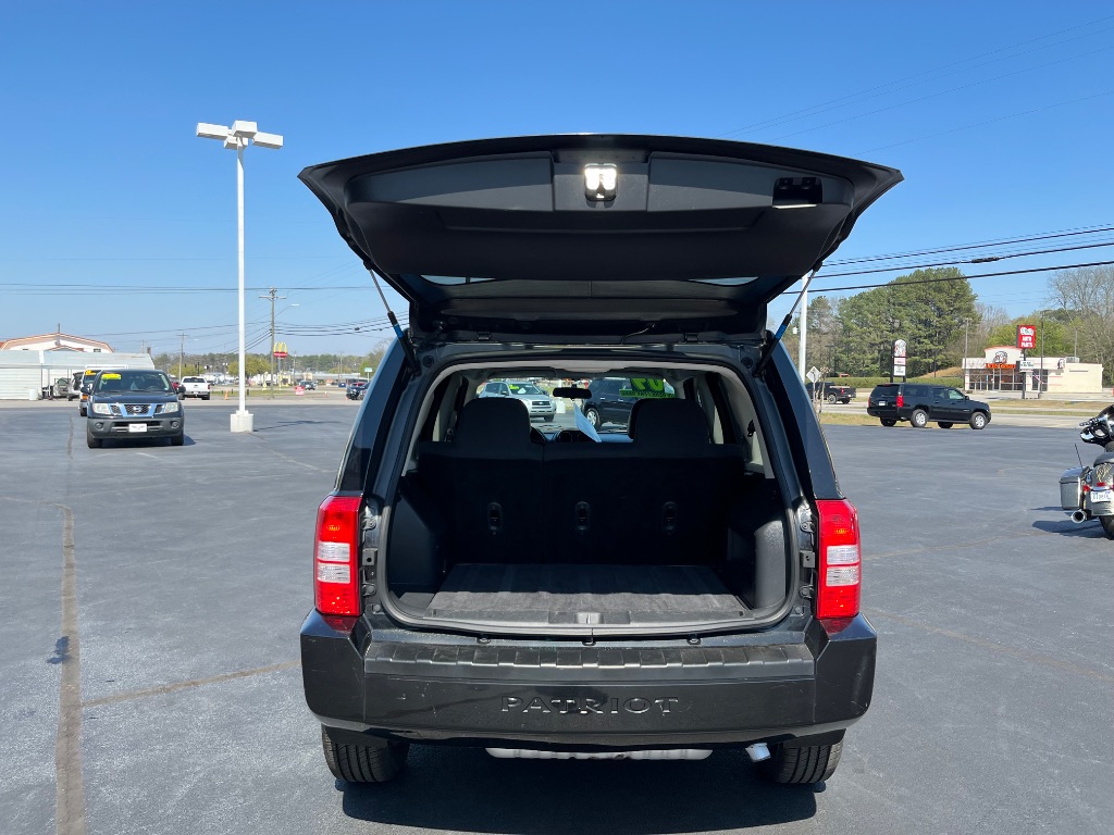 2009 Jeep Patriot - $8,995