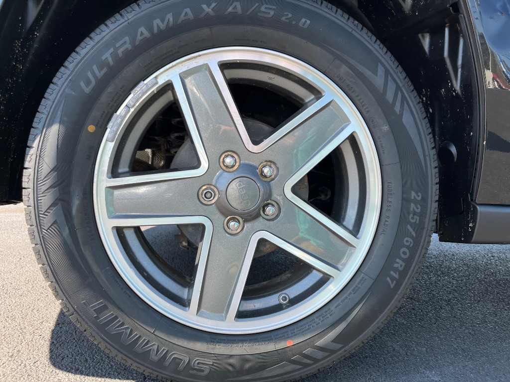 2009 Jeep Patriot - $8,995
