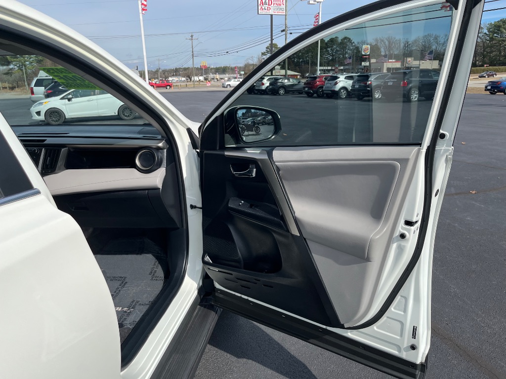 2013 Toyota RAV4 - $15,990