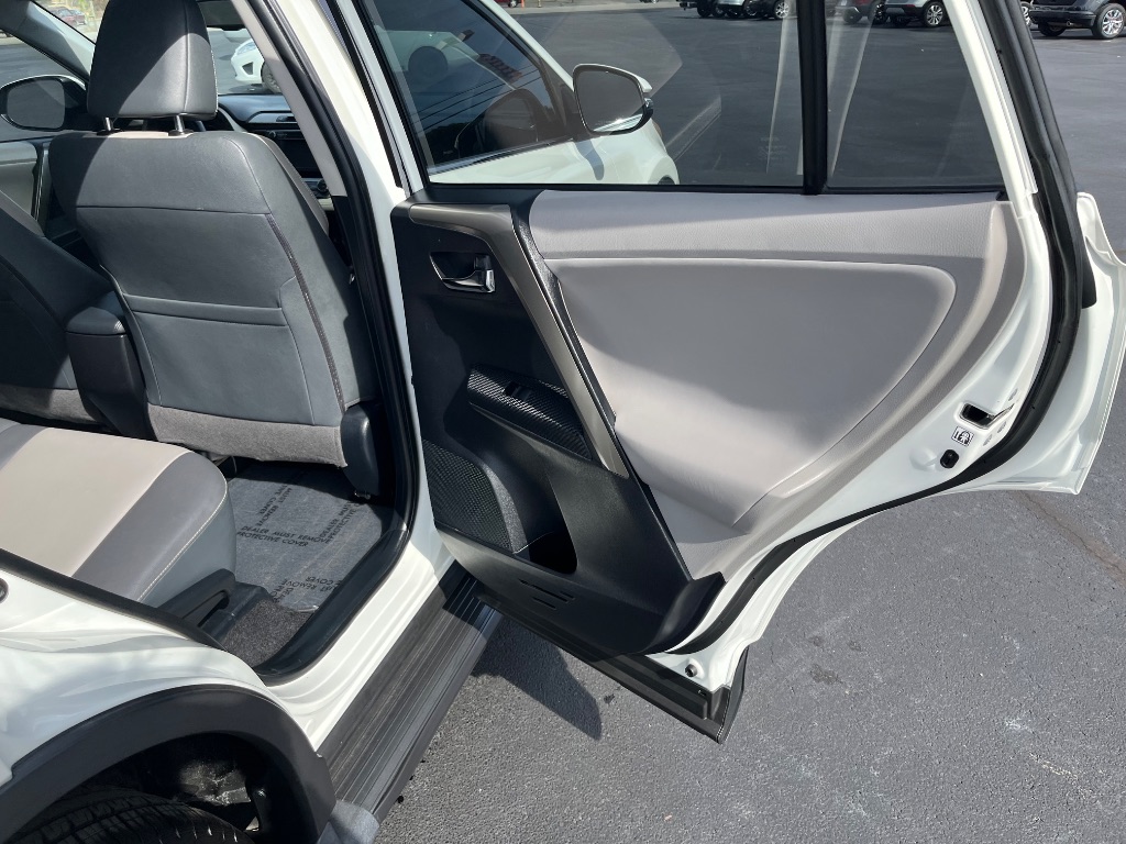 2013 Toyota RAV4 - $15,990
