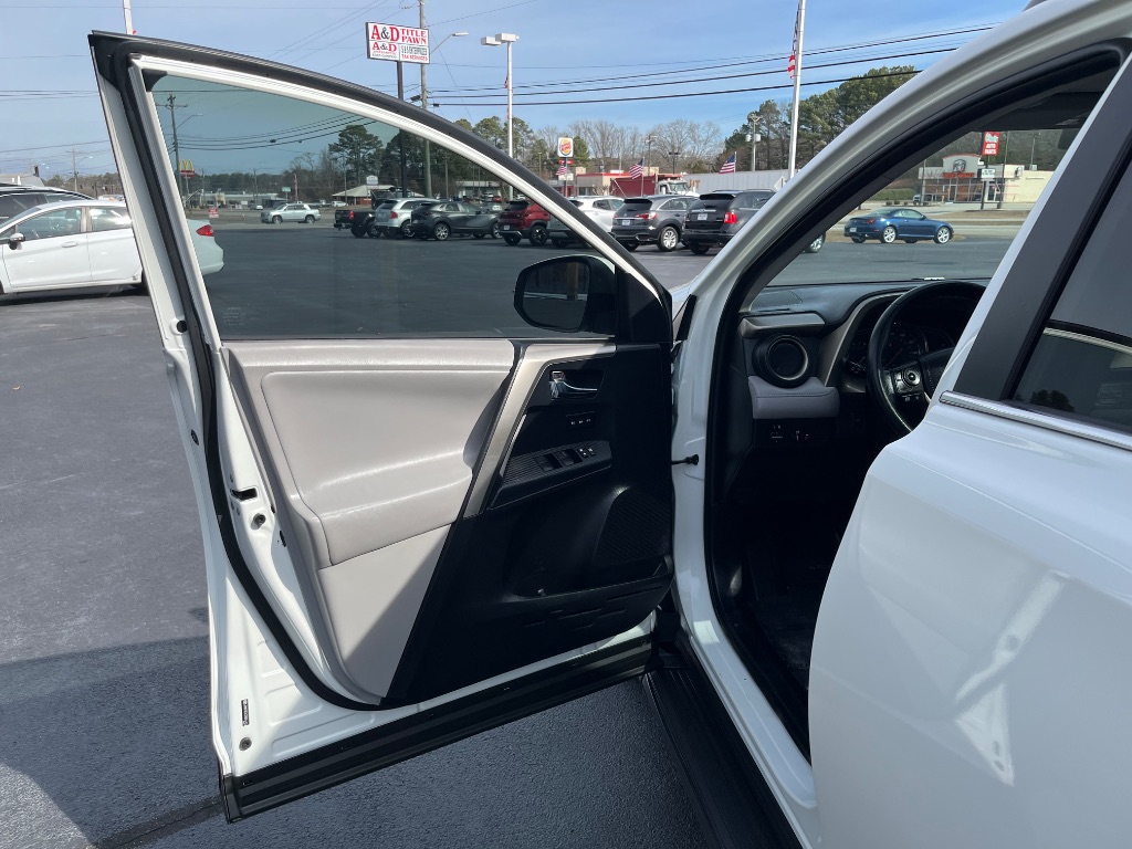 2013 Toyota RAV4 - $15,990