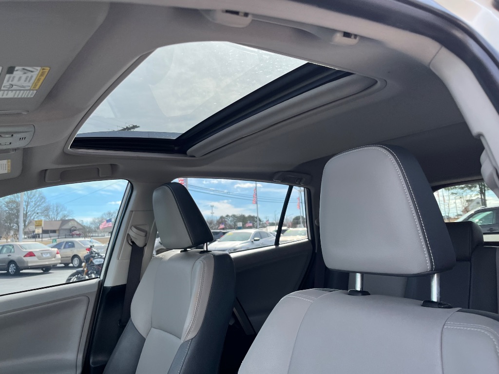 2013 Toyota RAV4 - $15,990