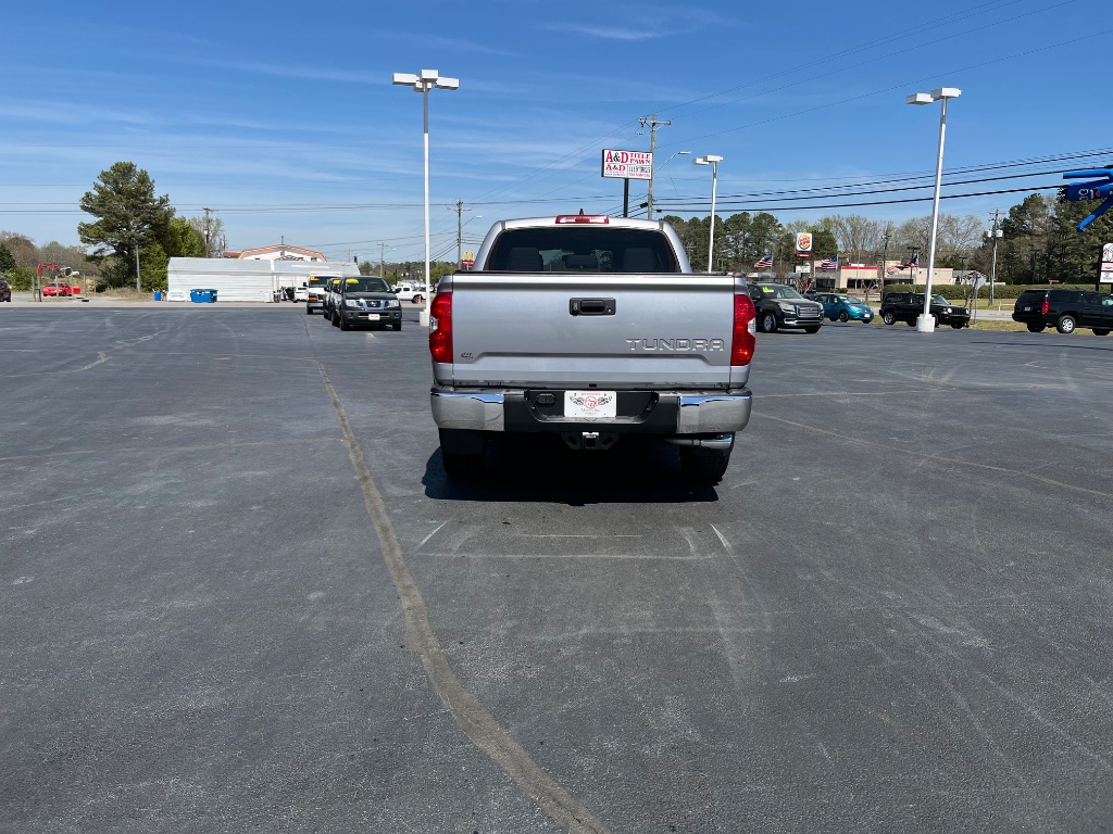 2020 Toyota Tundra - $27,900
