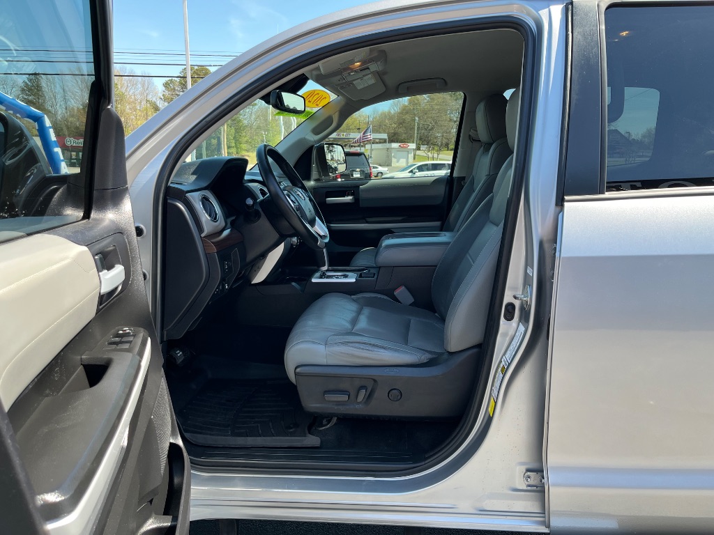 2020 Toyota Tundra - $27,900