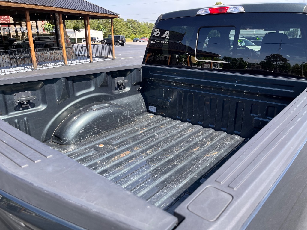 2015 Ford F-150 - $20,500