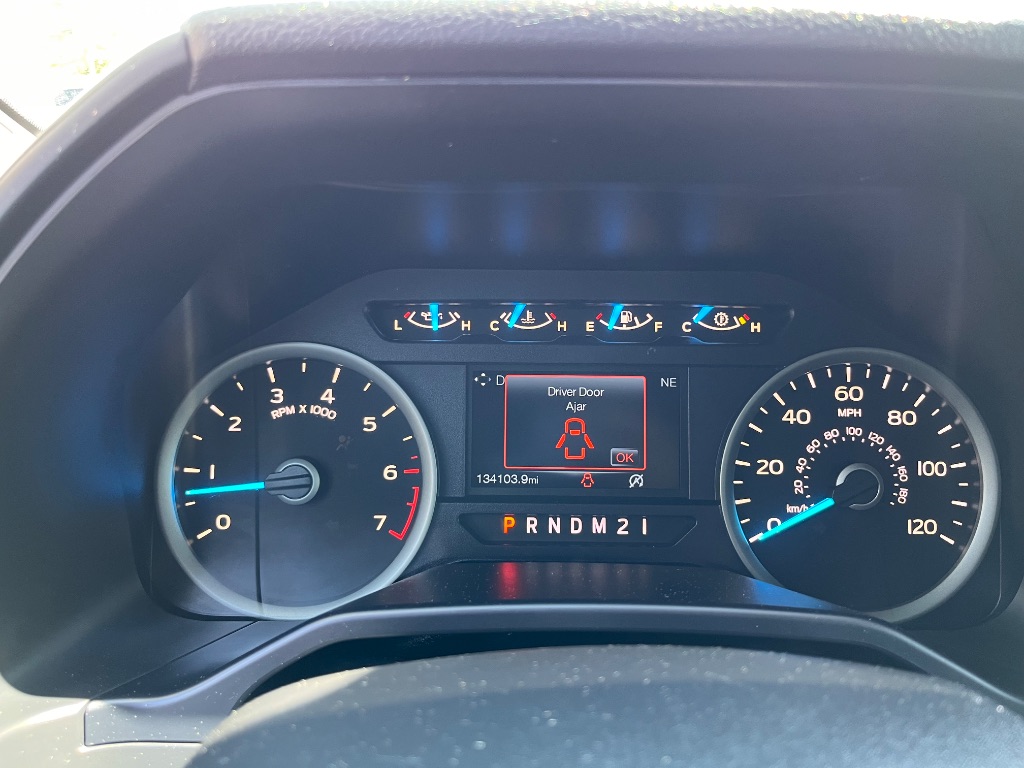 2015 Ford F-150 - $20,500