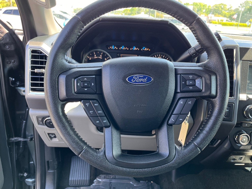 2015 Ford F-150 - $20,500