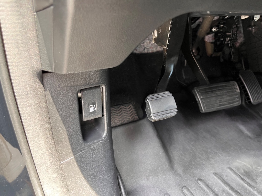 2015 Honda CR-V - $17,900