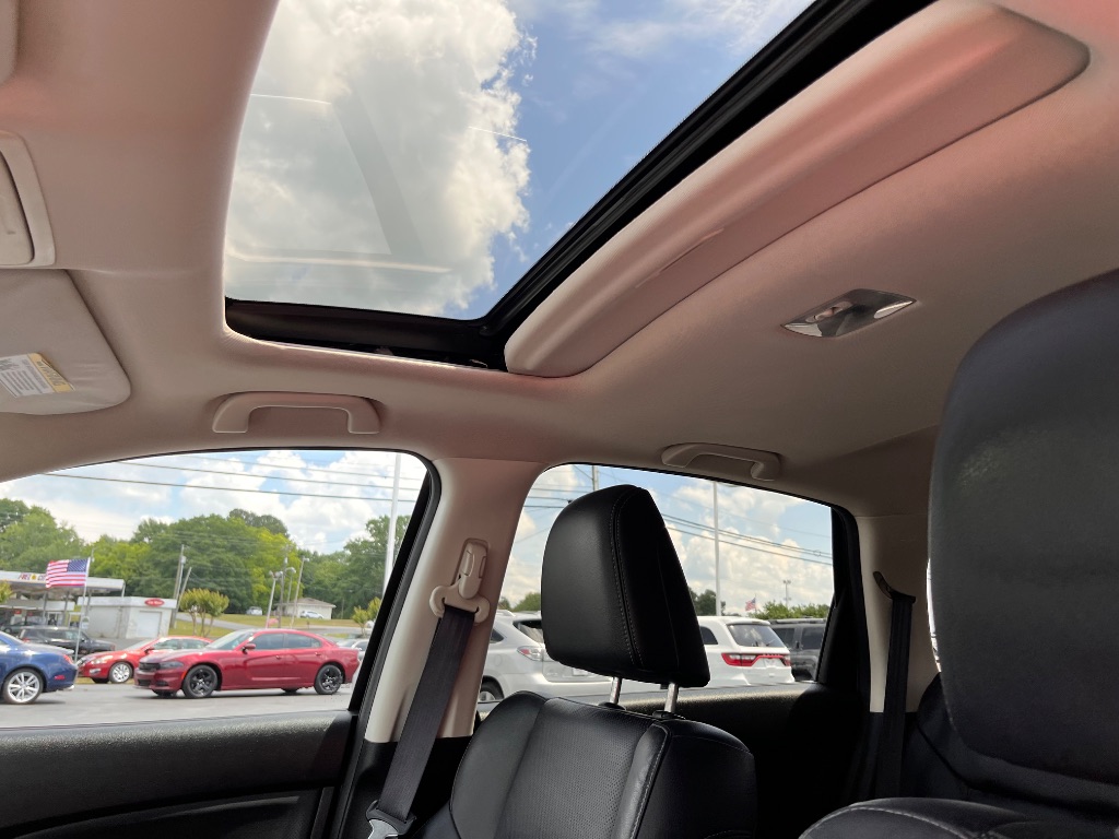 2015 Honda CR-V - $17,900