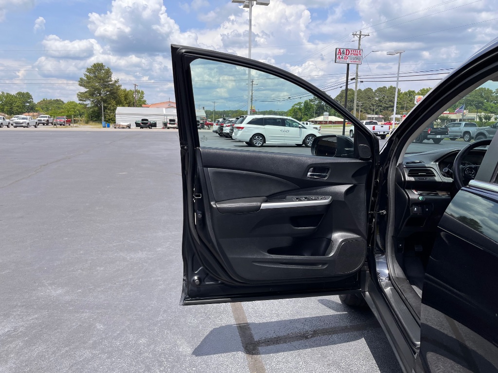 2015 Honda CR-V - $17,900