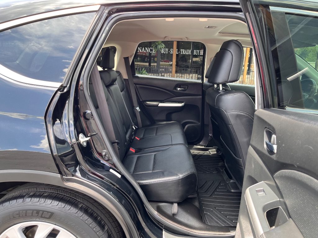 2015 Honda CR-V - $17,900